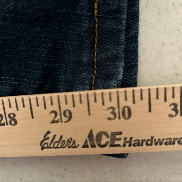 Levis 512 Jeans Women’s 8M Mid Rise Red Tag Medium Wash Logo Denim - Picture 11 of 11